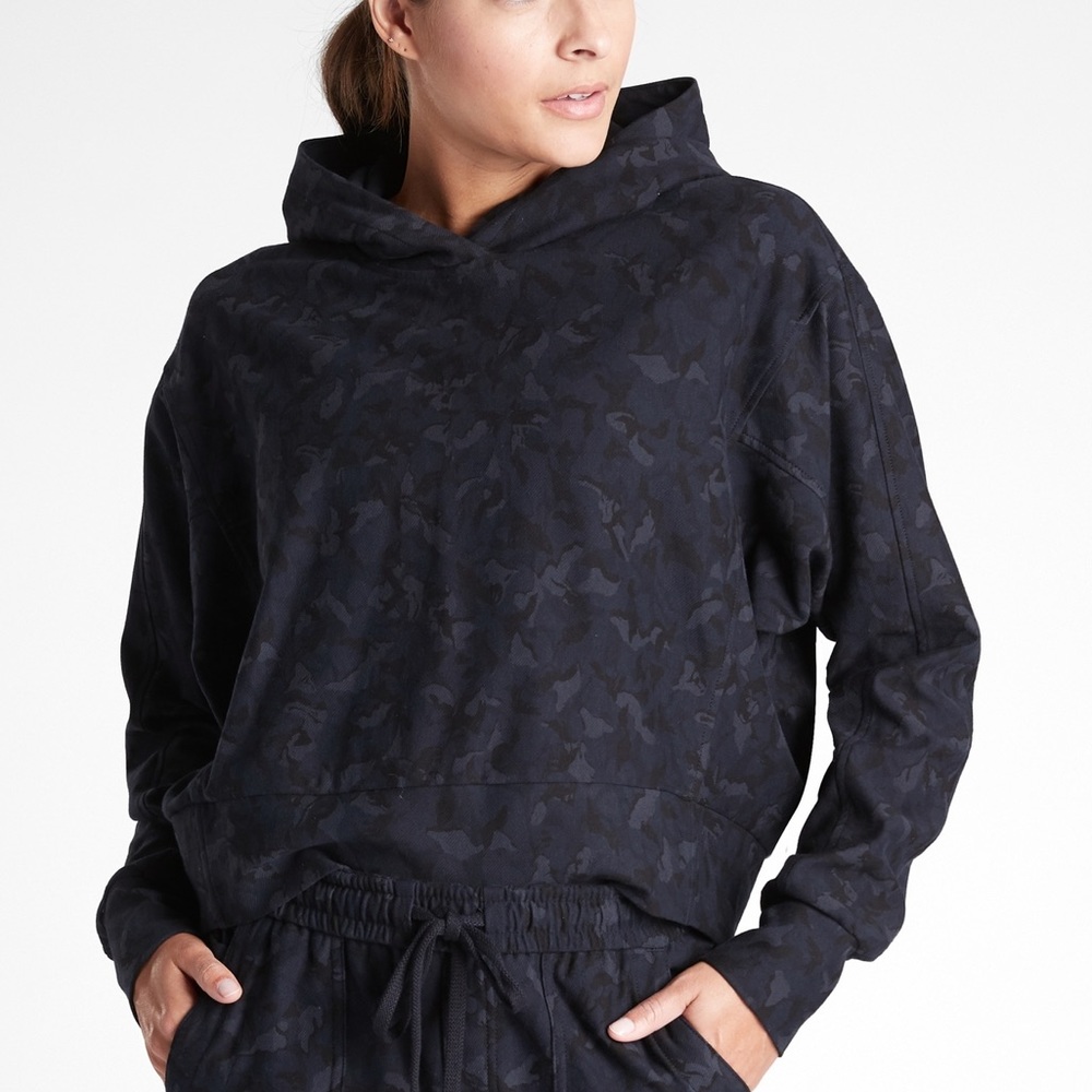 Athleta Farallon Printed Sweatshirt